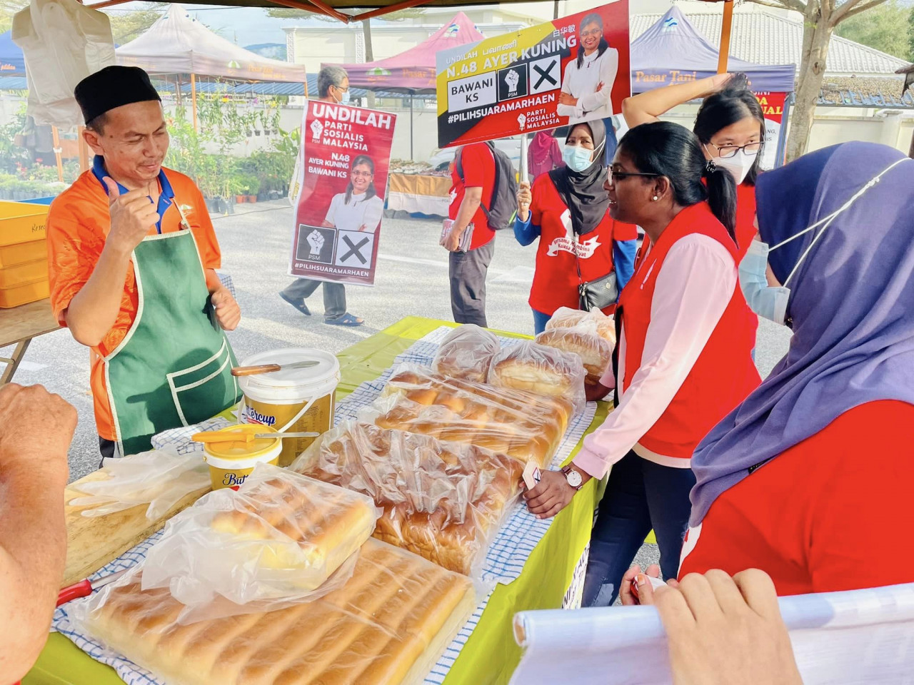 An Ayer Kuning resident with a legal practice based in Kampar, Bawani KS says she is in tune with the numerous socio-economic challenges facing the people of the state. – Bawani KS Facebook pic, November 14, 2022