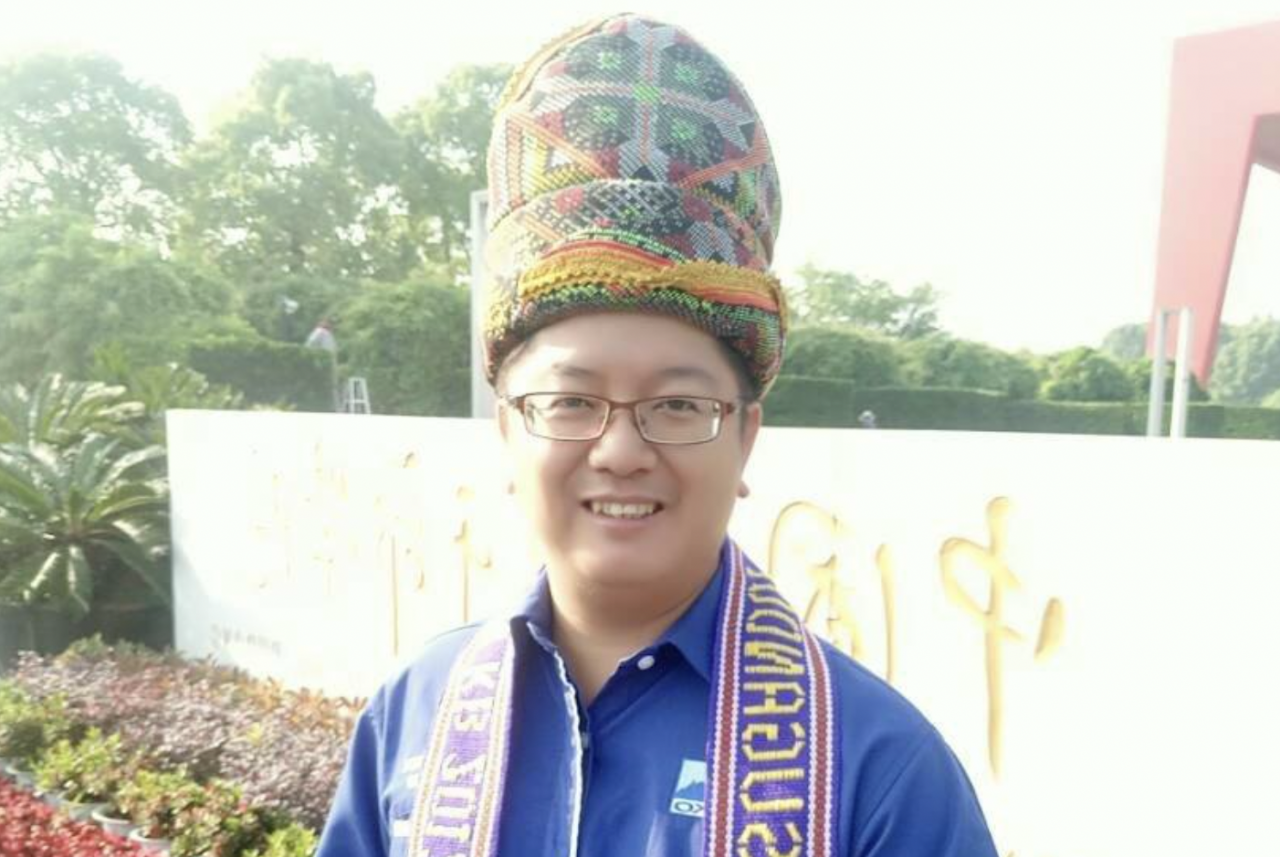 When contacted by The Vibes for confirmation, Datuk Ewon Benedick all but admitted that he will be throwing the gauntlet against his boss in Upko. – Ewon Benedick Facebook pic, May 9, 2022