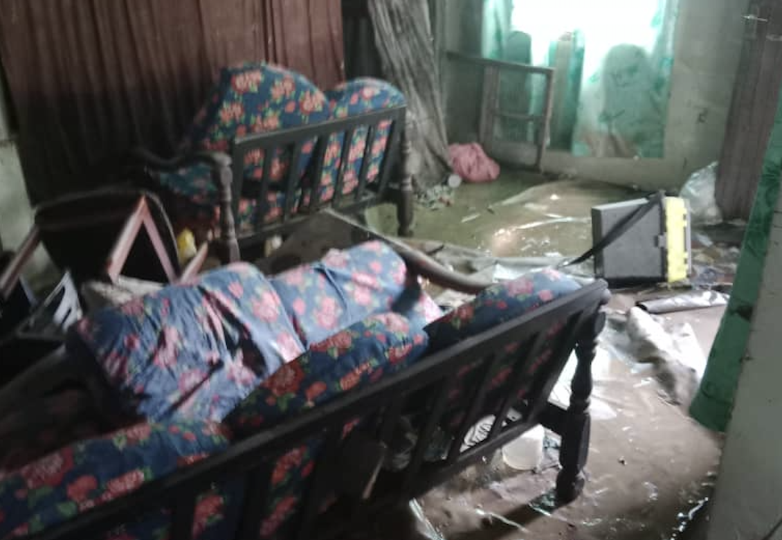 Kg Sri Aman resident Abdul Rahim says while the municipal authorities and village heads are fully aware of the drainage problem in the area, residents’ grievances appear to have fallen on deaf ears. – Pic courtesy of Abdul Rahim, January 6, 2022