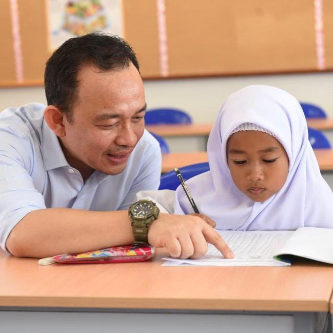 Former education minister Maszlee Malik (pic) is reportedly the lone ‘individual’ MP who signed an SD in support of PKR president Datuk Seri Anwar Ibrahim’s plan to oust Prime Minister Tan Sri Muhyiddin Yassin. – Facebook pic, October 20, 2020
