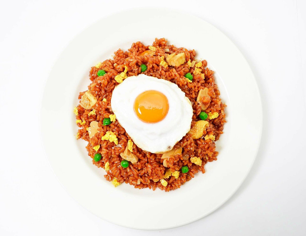 Don't underestimate the nutritional powers of a nasi goreng. – Pixabay pic