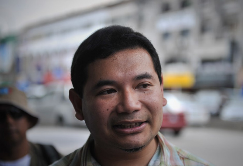 The upcoming debate, interestingly, was not initiated by either Datuk Seri Anwar Ibrahim or Datuk Seri Najib Razak. Instead, it was PKR vice-president Rafizi Ramli (pic) who first issued the challenge. – Wikipedia pic, May 11, 2022