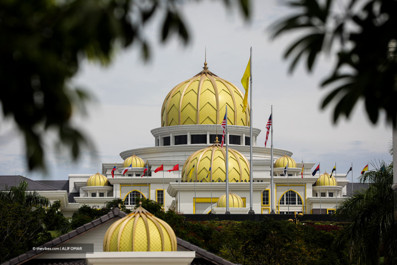Palace asks speaker for number of MPs backing Muhyiddin: report