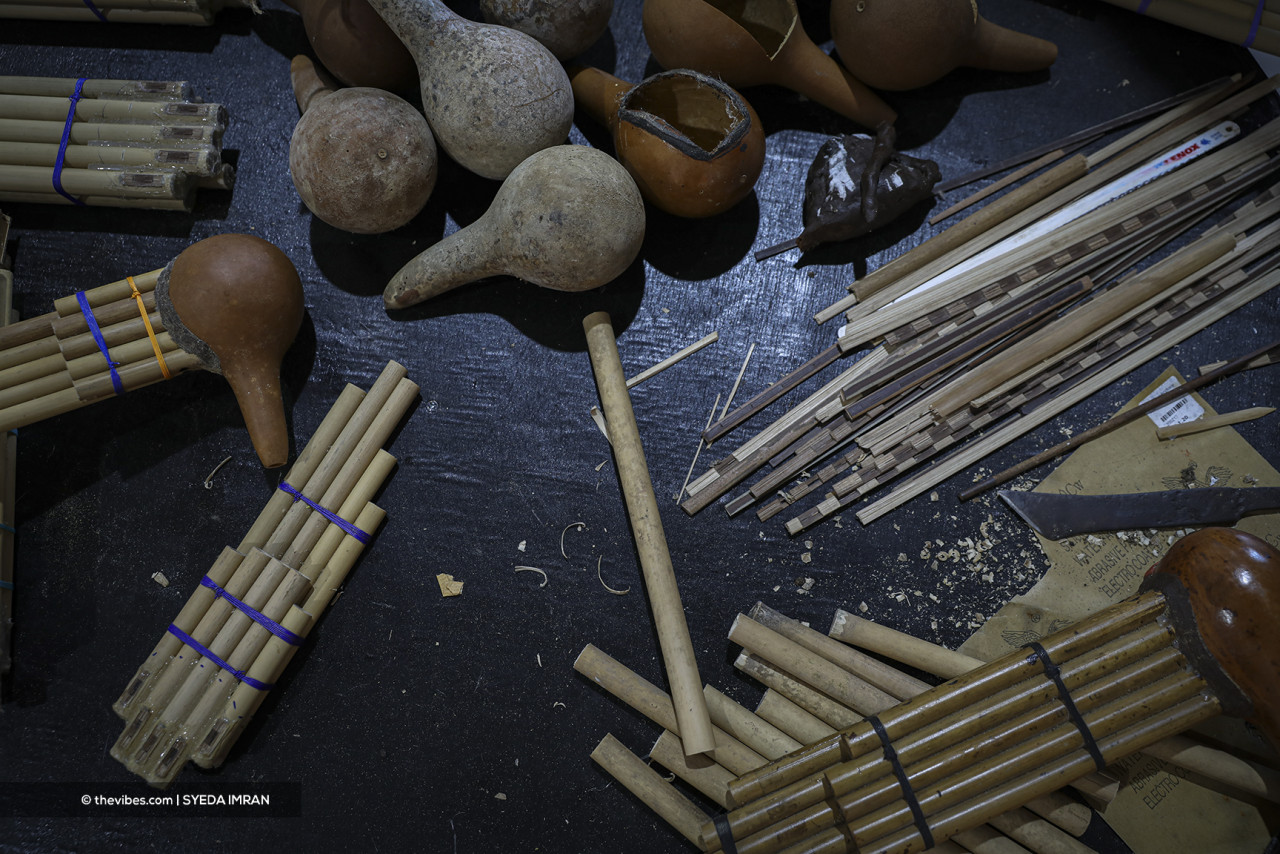 Sompoton is a mouth organ made from a gourd with bamboo pipes native to the state of Sabah. – SYEDA IMRAN/The Vibes pic