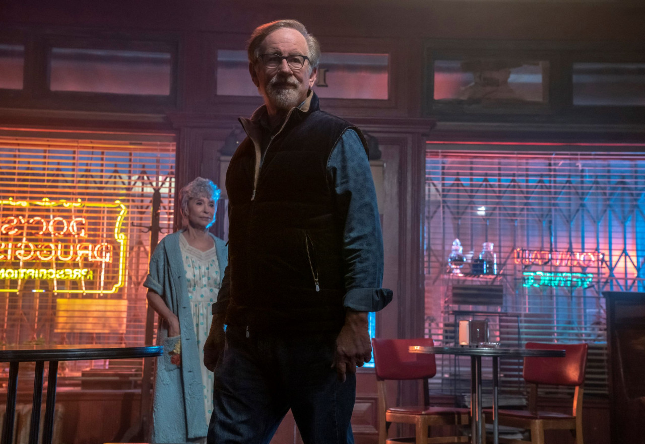 Steven Spielberg stands on set in front of star Rita Moreno. The legendary director is a self-described life-long fan of 'West Side Story', having listened to the soundtrack album at a young age. – Pic courtesy of Disney
