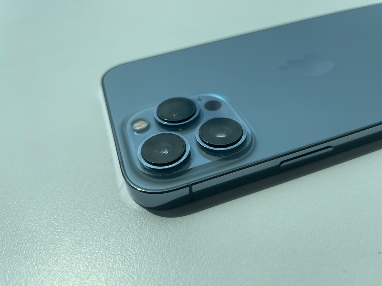 The camera bump for these phones just keeps getting bigger. – Haikal Fernandez pic