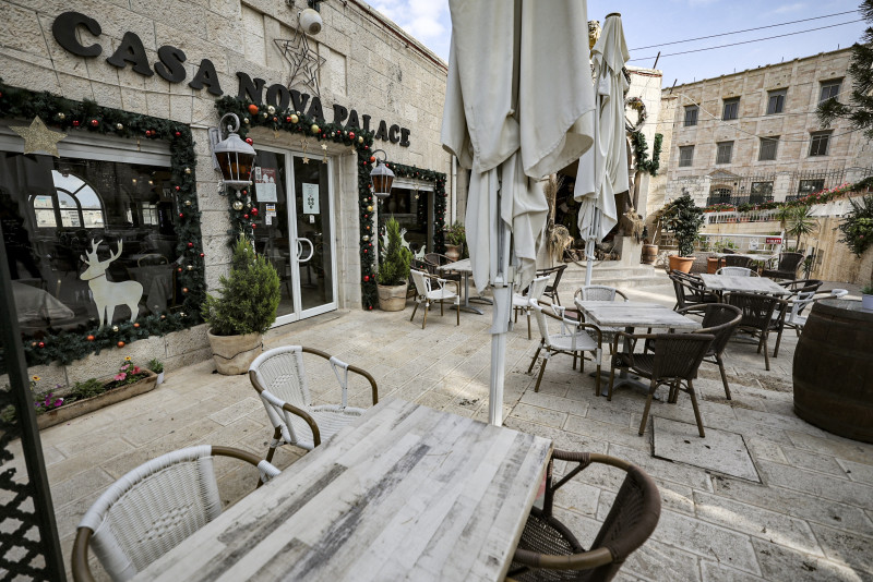 In Bethlehem, Omicron ruins hope for Christmas boom