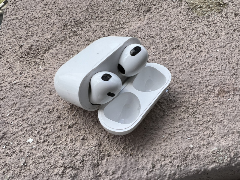 Apple’s third-generation AirPods impress 