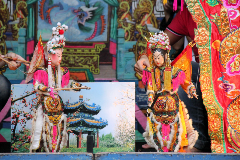Pusaka presents the legend of Princess Baihua by Teochew Puppet and Opera House 