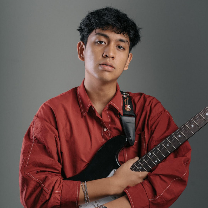  Kuching-raised Ky Den infuses R&B with Sarawakian roots in 'Damai'