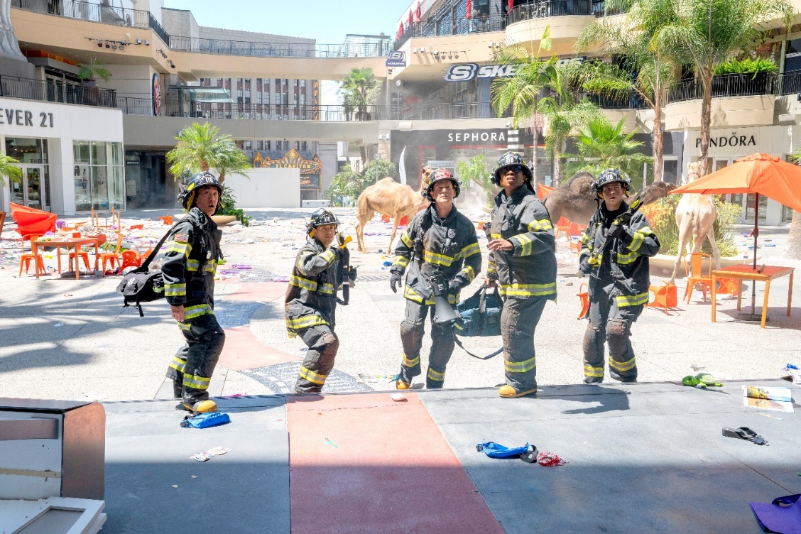 '9-1-1'. – Disney pic