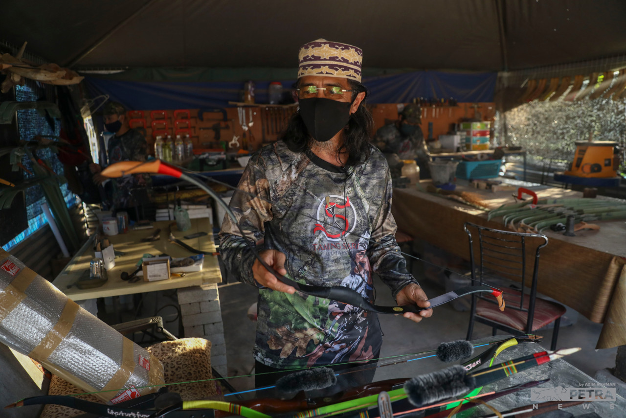 Retired mechanical engineer and Taming Sari Archery founder Sufyan Mohd Salleh. – AZIM RAHMAN/The Vibes pic