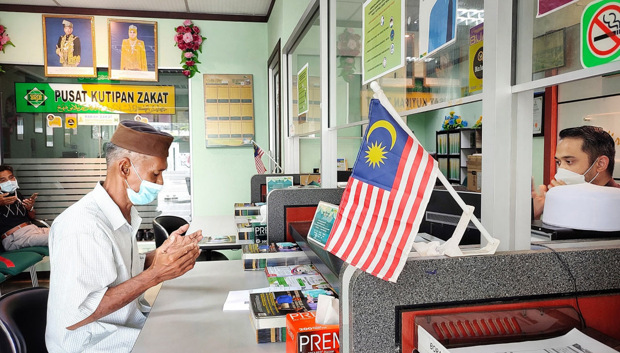 Othman is now able to pay business zakat. – Facebook pic