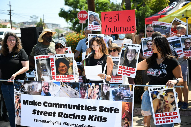 Los Angeles residents protest ‘Fast and Furious’ street races