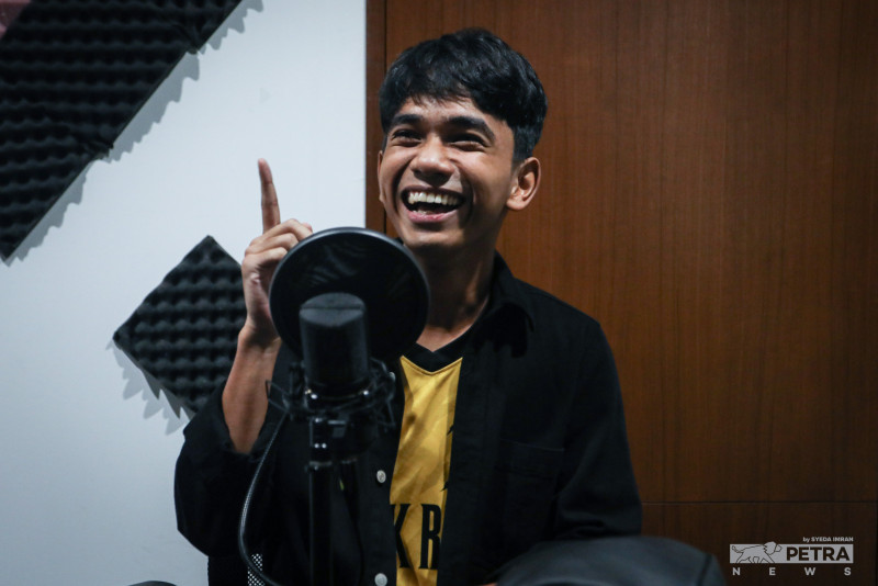 Silver Screens and Guitar Strings – S2 Ep 5: young star of Anak Rimau reveals journey to silver screen