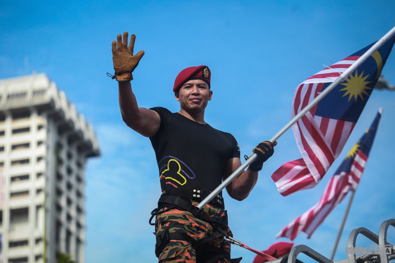 The Fire and Rescue Department is among those slated to attract the attention of visitors at the National Day parade. – NOOREEZA HASHIM/The Vibes pic, August 30, 2022