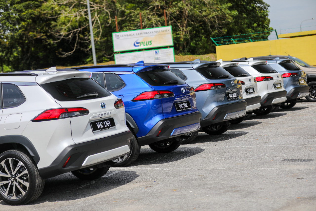 Before Malaysia can make any leap into fully electric vehicles on a mainstream level, it first has to transition to hybrid vehicles. – Pic courtesy of UMW Toyota Motor