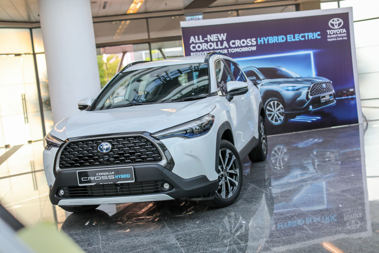 Toyota introduces sustainable mobility through the recent launch of the Corolla Cross Hybrid. – Pic courtesy of UMW Toyota Motor