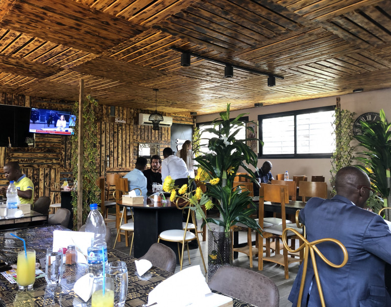 In the maquis eateries of Abidjan, change is coming... but not to the menu