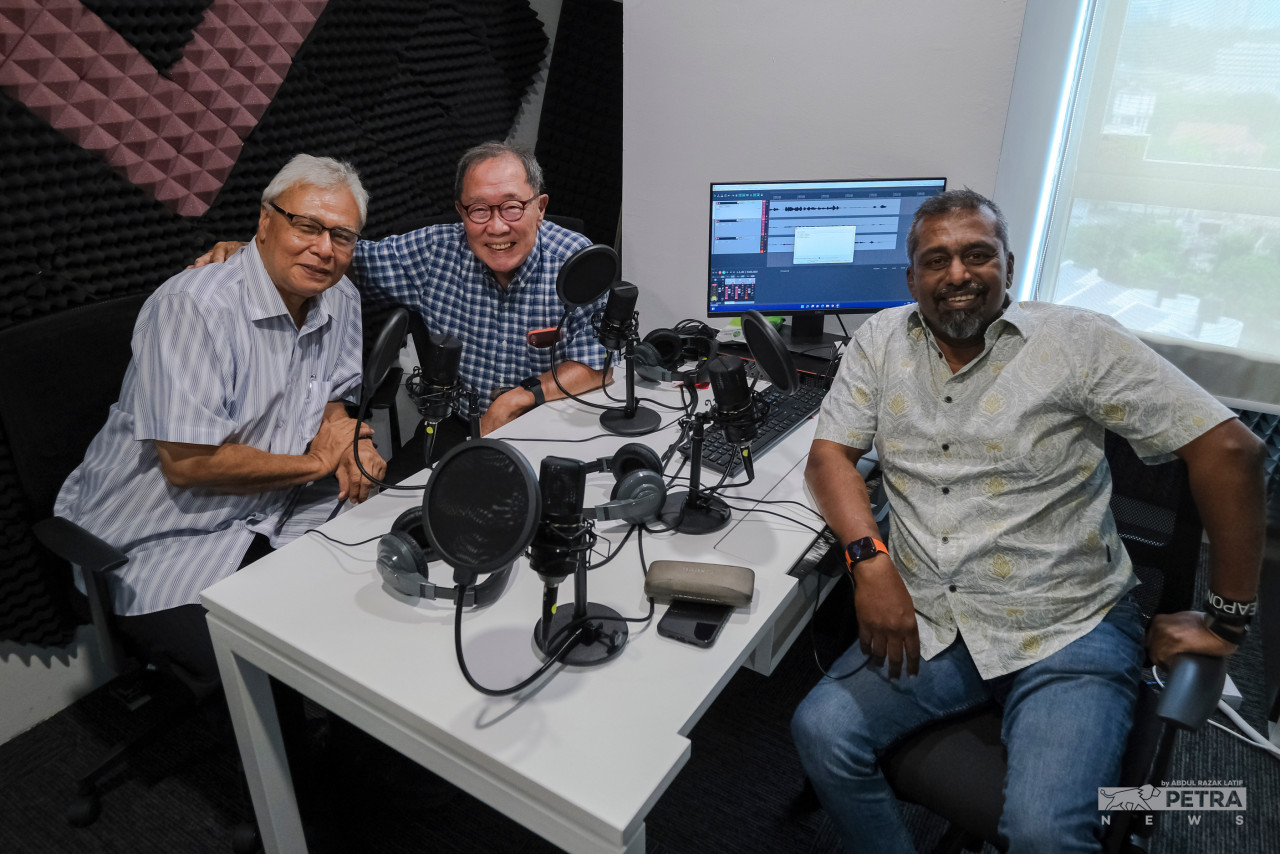 (From left) Kamil, Patrick and Manvir... Does the popularity of podcasts mean people want talk instead of music? – ABDUL RAZAK LATIF/The Vibes pic