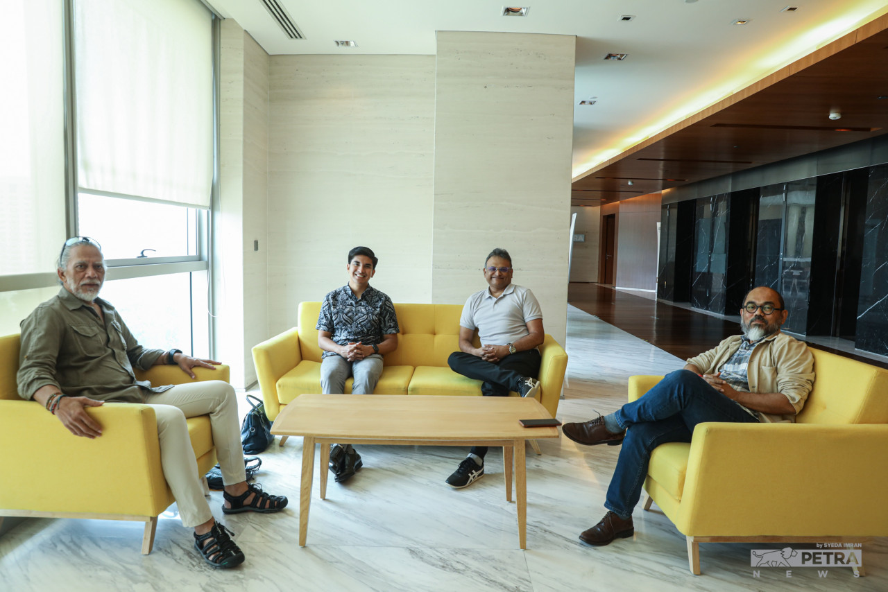Syed Saddiq also discussed his most recent court case and responds to the most discussed topic amongst Malaysian aunties. – SAIRIEN NAFIS/The Vibes pic