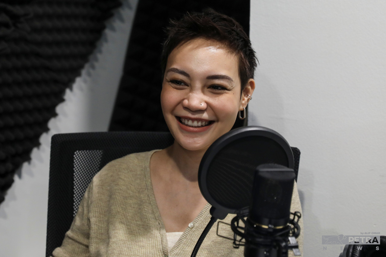 Film producer Sara Nattaya Azmi has said a major issue with Finas is that the industry always assumes all matters must be dealt with by the agency. – ALIF OMAR/The Vibes file pic, June 5, 2023