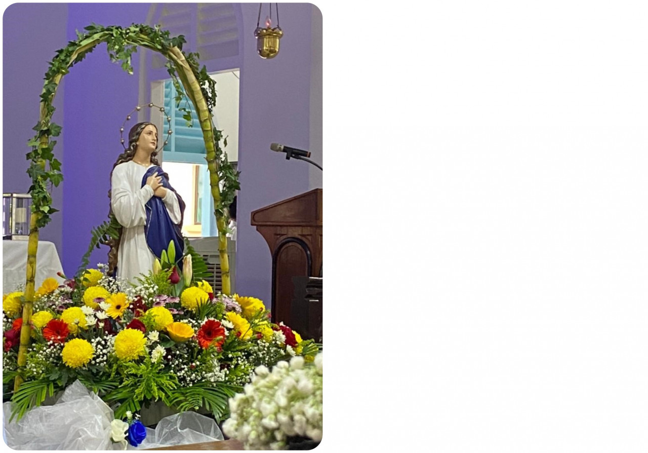 During the first 50 years of Dutch rule, Catholics were forced to hold masses in secret. The Feast of the Assumption of Mary was during this time held in the middle of a sugarcane plantation. – Pic courtesy of Martin Theseira