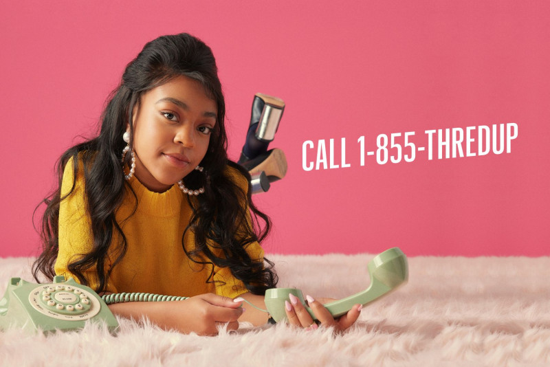 In the US, a hotline helps young people overcome their fast fashion addiction