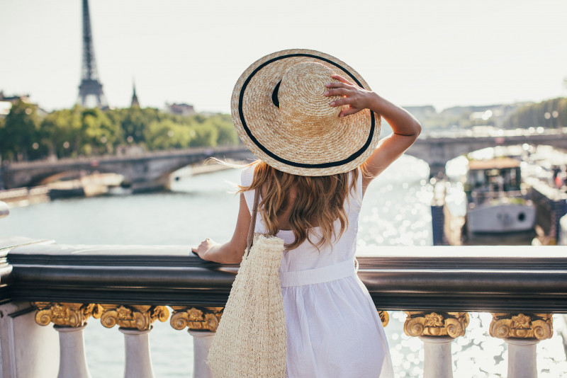 Hot under the collar? Here’s how to dress for a heatwave