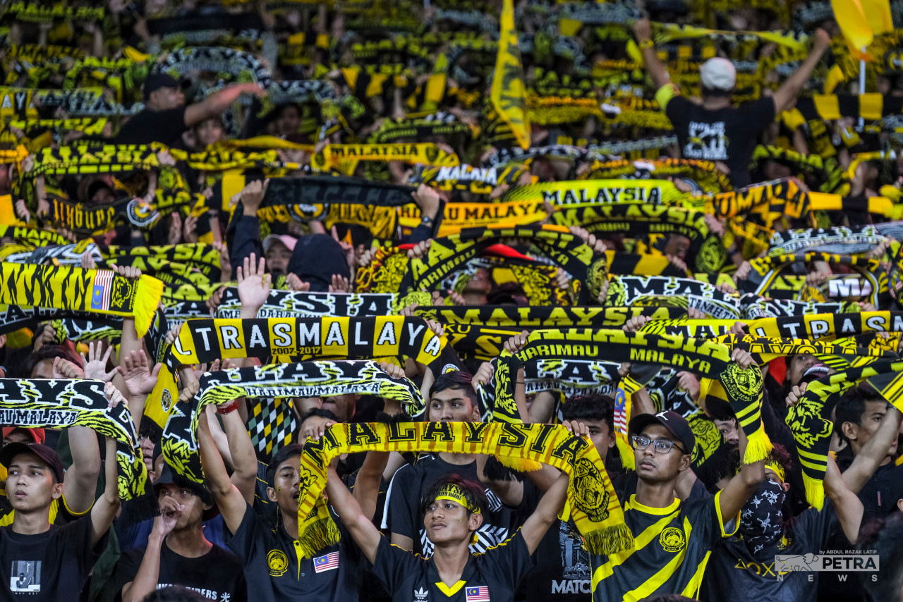 Supporters came from various factions and states with one goal, helping to inspire the national team to win. – ABD RAZAK LATIF/The Vibes pic, June 14, 2022