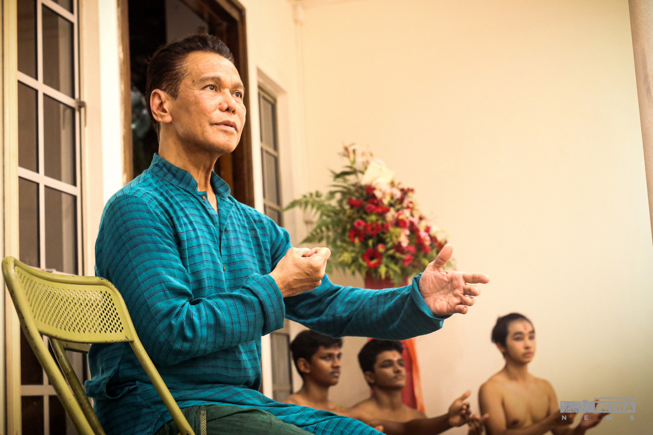 Sutra Dance Theatre artistic director Datuk Ramli Ibrahim is defiant and verbose as ever in the name of artistic expression. – The Vibes pic/ Noreeza Hashim