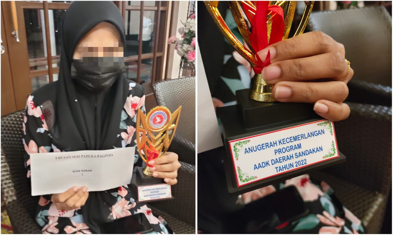 Sabturiah with her AADK achievement award. – Rebecca Chong pic