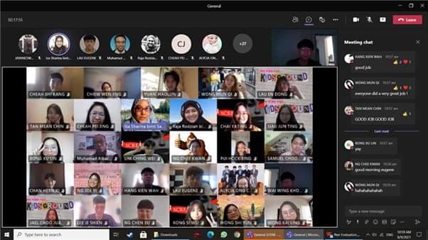 Iza Sharina with her students online. – Pic courtesy of Iza Sharina Sallehuddin