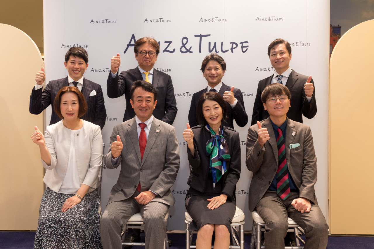 A thumbs up for the opening of Ainz & Tulpe at Bukit Jalil Tsutaya Books. (Front row, from left) Ishikawa Kaori, director of Ain Pharmaciez Inc, His Excellency Takahashi Katsuhiko, Ambassador of Japan to Malaysia, Kimei Rieko, chief executive officer of AMC Retail Malaysia and Miyasaka Tomoyuki, First Secretary of Health, Labour & Welfare Attaché at Embassy of Japan in Malaysia. (Back row, from left) Kato Seiji, director of AMC Retail Malaysia, Sato Okibumi, managing director of Marubeni Malaysia, Ogata Shinya, general manager Wellness Business Department, Next Generation Business Development Division of Marubeni Corporation and Takeuchi Kazuhiro, senior manager - Wellness Business Department, Next Generation Business Development Division of Marubeni Corporation. – Pic courtesy of Ainz & Tulpe
