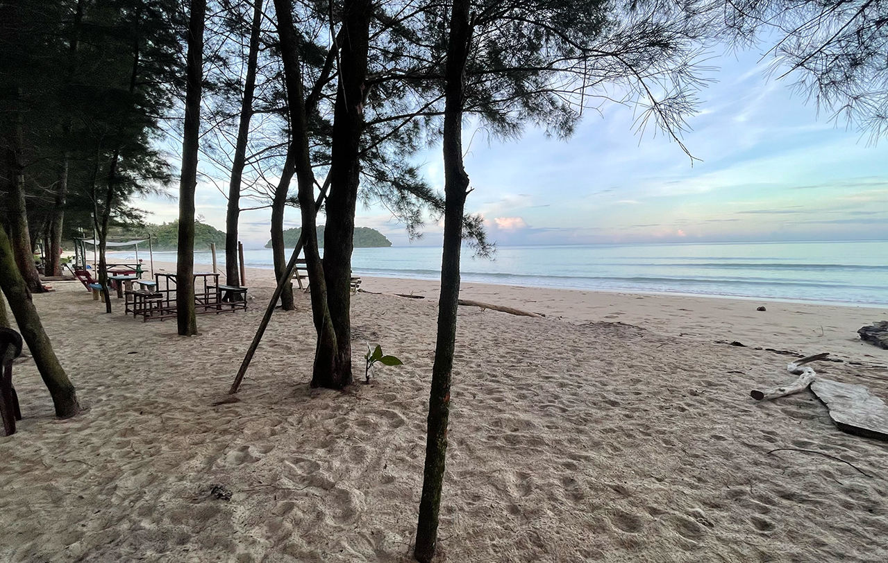 A view of the beach in front of campsite at Kampung Bavang Jamal in Kudat. The site is just across the famous Pantai Kelambu in Kudat. – JASON SANTOS/The Vibes pic
