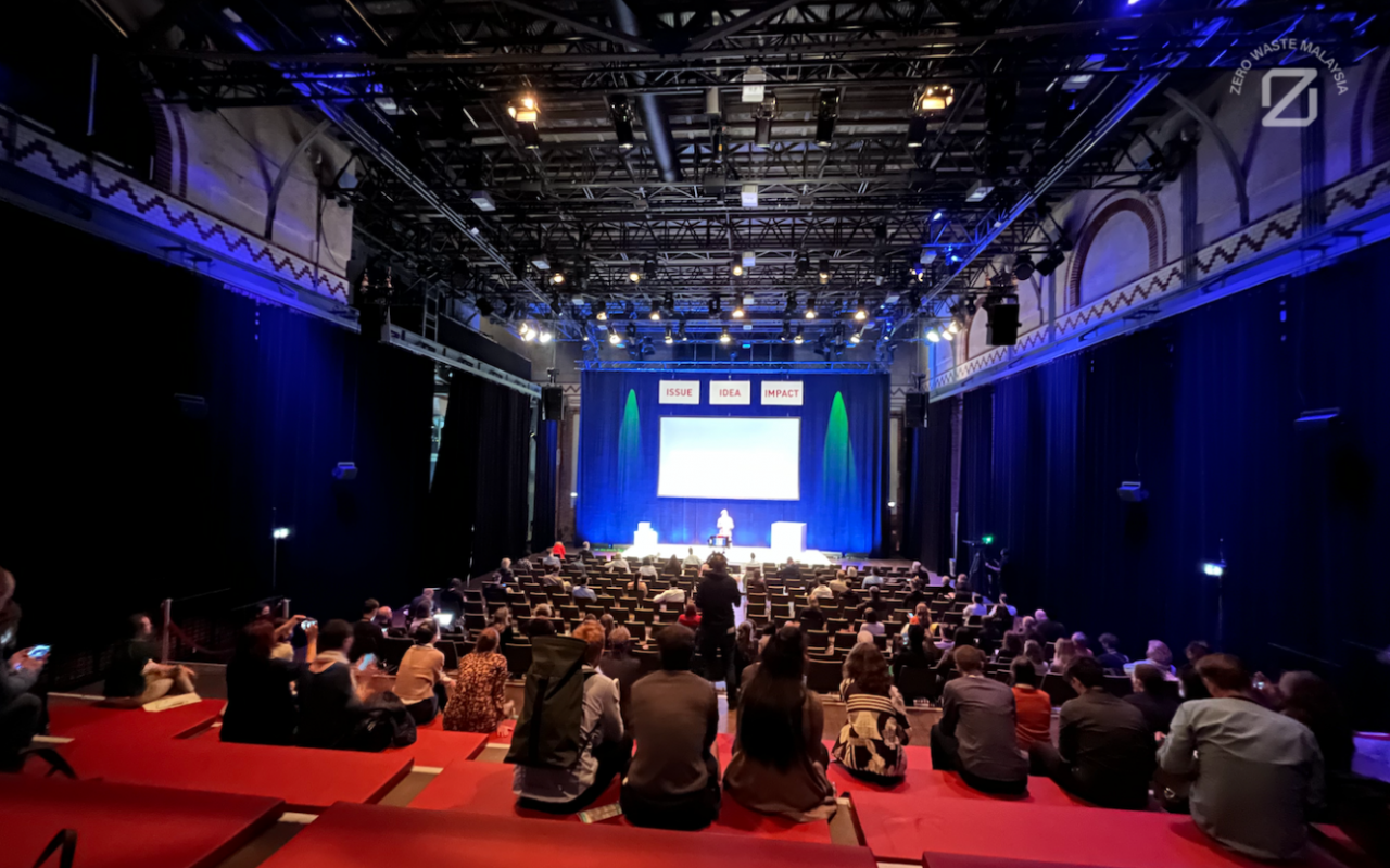 Creative Bureaucracy Festival Main Hall, Radialsystem. – ZWM pic