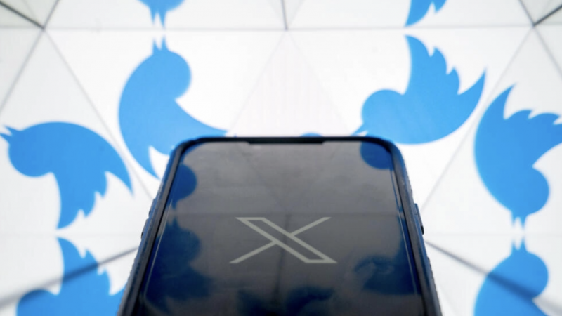 Musk rebrands Twitter, replacing bird logo with X