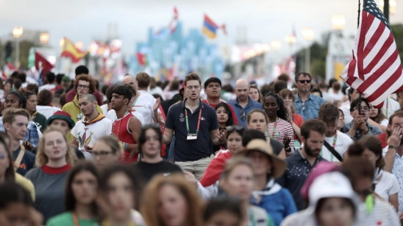 Huge mass in Lisbon ahead of pope's arrival for ‘Catholic Woodstock’