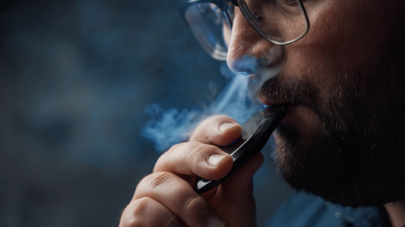 Research highlights the risk of respiratory symptoms in young vapers