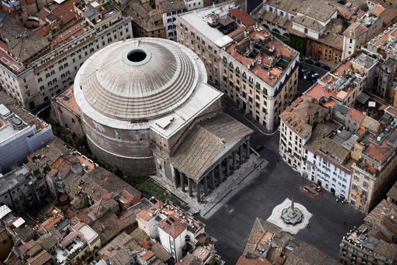 Rome’s Pantheon charges for tourist entry