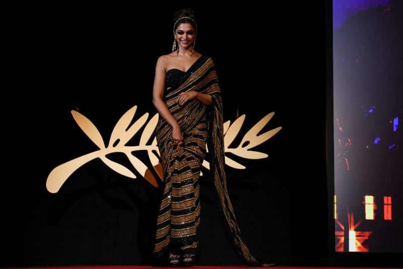 The sari: from tradition to the red carpet