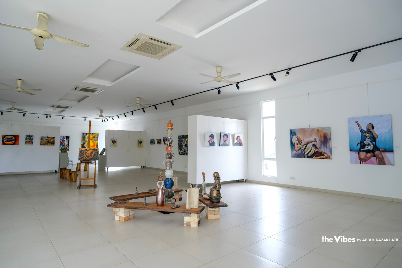 The double-storey gallery utlises the first floor for art exhibitions of paintings and some sculpture works. – ABDUL RAZAK LATIF/The Vibes