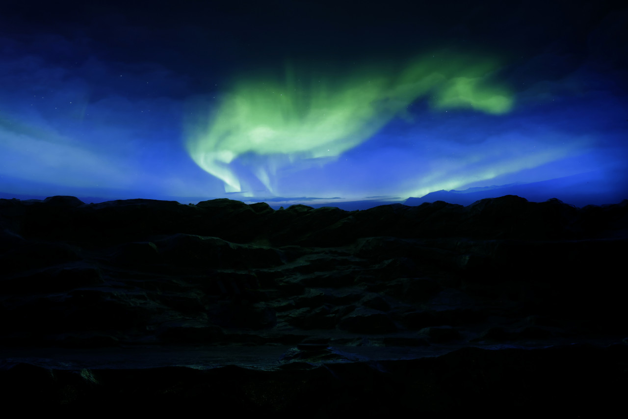 The Aurora Australis project on the domed sky in the habitat. – Pic courtesy of Mandai Wildlife Group