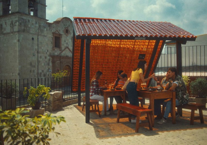 How recycled beer bottles are providing shelter from the sun’s UV rays