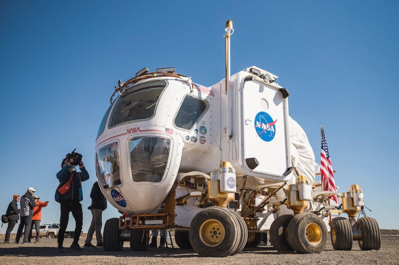 What will the Artemis Moon base look like?