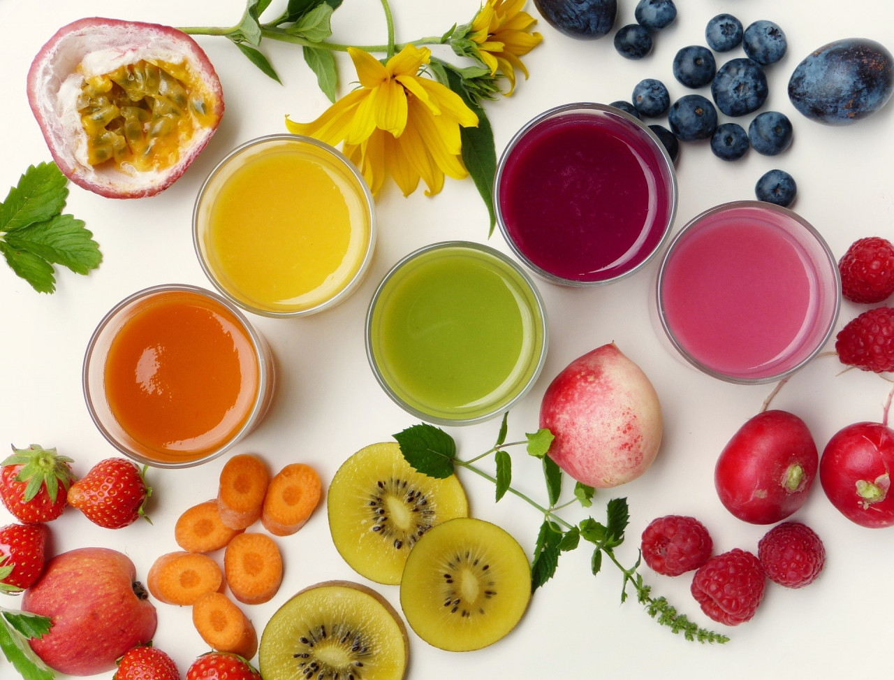 Fresh vegetables and fruits are a good source of fibre. – Pixabay pic
