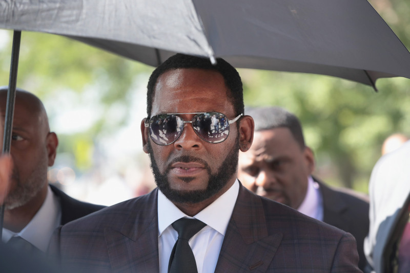 R. Kelly faces up to 25 more years in prison for child pornography 