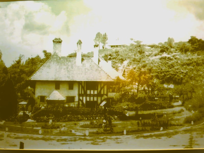 Ye Olde Smokehouse (left) was first established as a sanctuary for homesick British expatriates working in old Malaya in 1937. It was then a six-roomed outfit providing rest and comfort. – Pic courtesy of Ye Olde Smokehouse