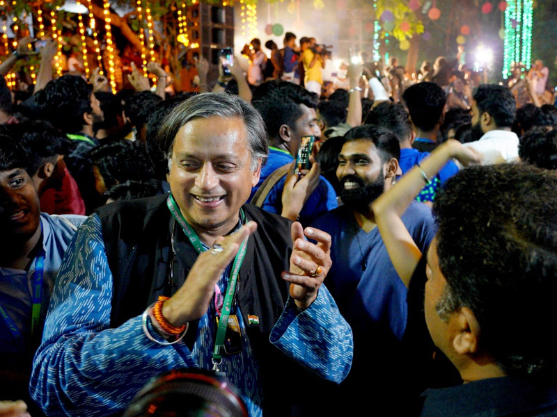 Shashi Tharoor, MP of Thiruvanthapuram and renowned author, celebrating with attendees on the festival's opening night. – Pic courtesy of IFFK 