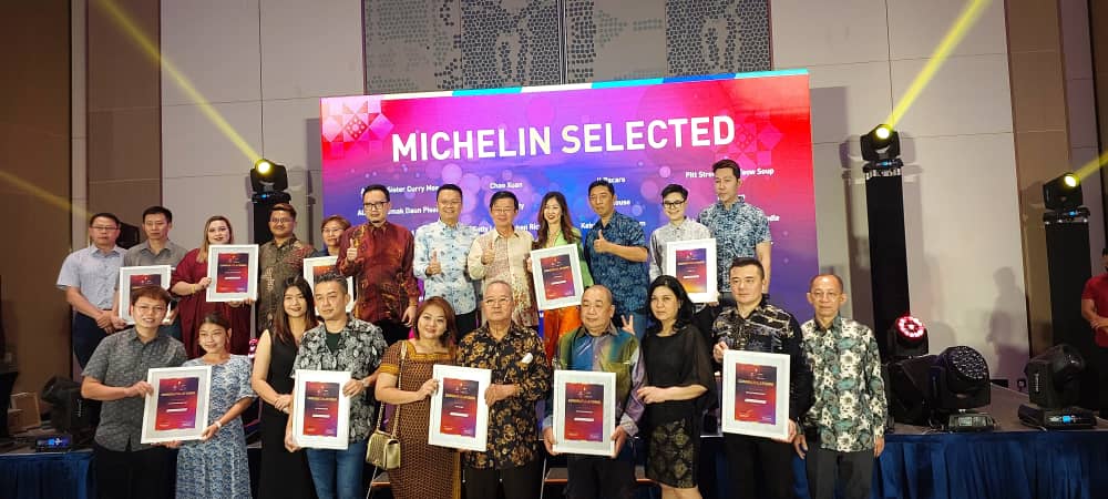 The Michelin Selected winners with their certificates. – Ian McIntyre pic